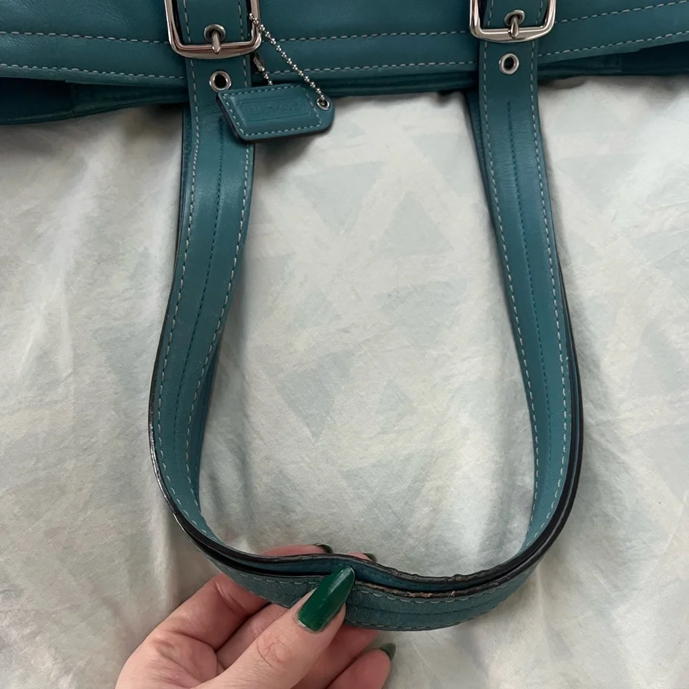 Teal blue leather 2008 coach bag